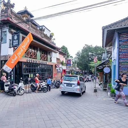 Kacu Ubud Inn